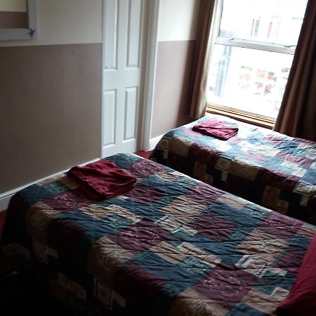 The Crouch Oak Bed & Breakfast Addlestone Eksteriør bilde